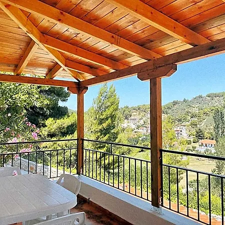 Elpiniki 2* Skiathos stad