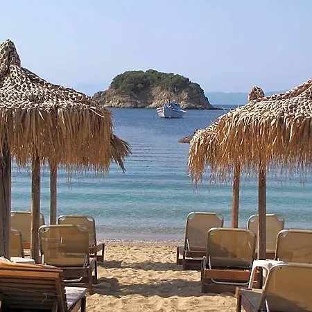 Elpiniki Hotell 2*