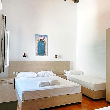 Elpiniki 2* Skiathos stad