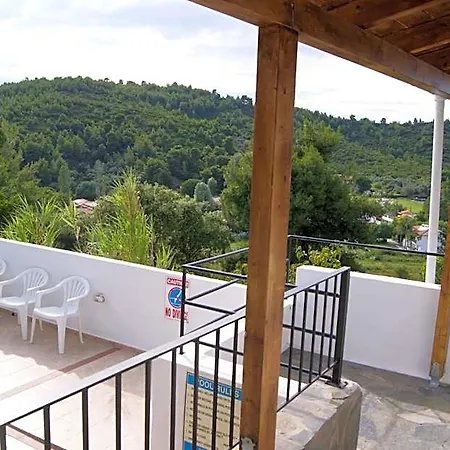Elpiniki Skiathos stad