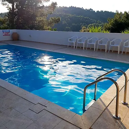 Elpiniki Skiathos stad