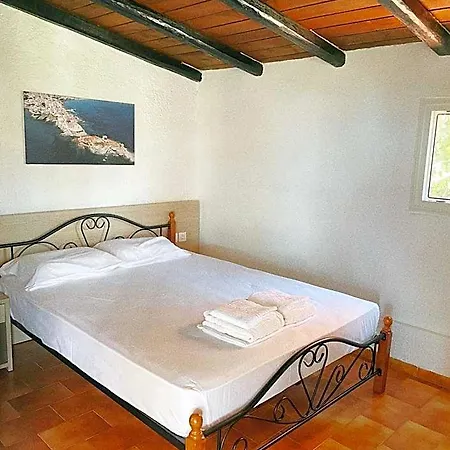 Elpiniki Hotell