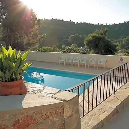 Elpiniki 2* Skiathos stad